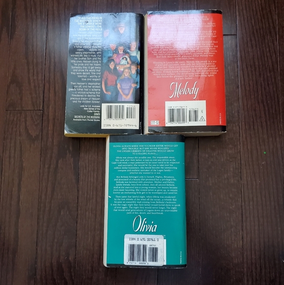 V.C. Andrews novels - Picture 2 of 3